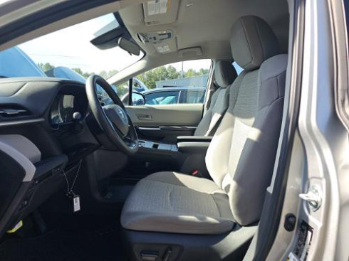 Certified 2024 Toyota Sienna LE Van Passenger Van