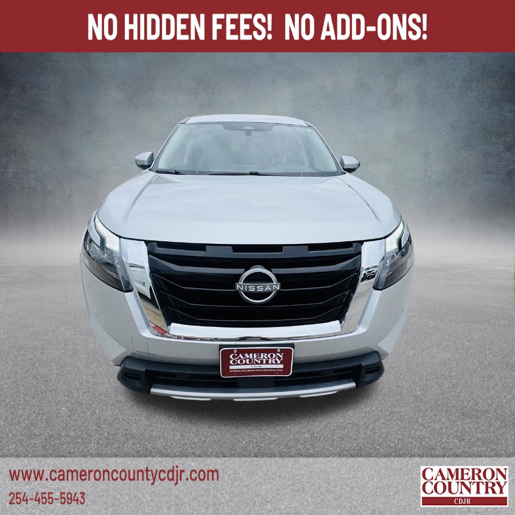 Used 2025 Nissan Pathfinder SL SUV