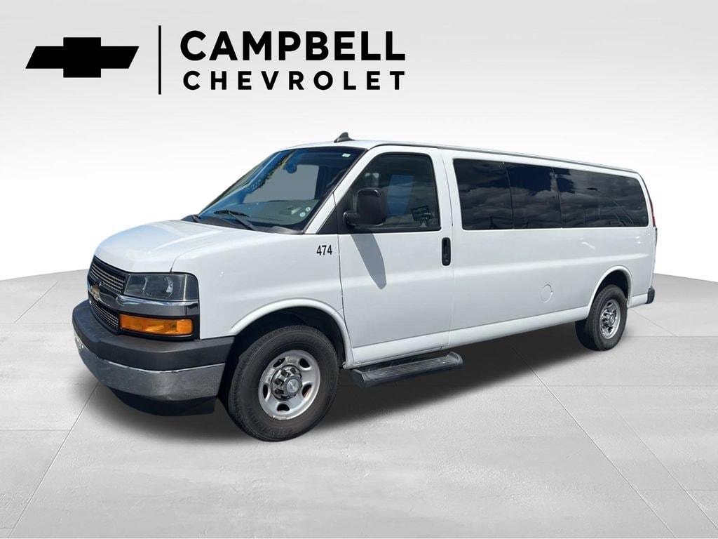 2019 Chevrolet Express Passenger LT