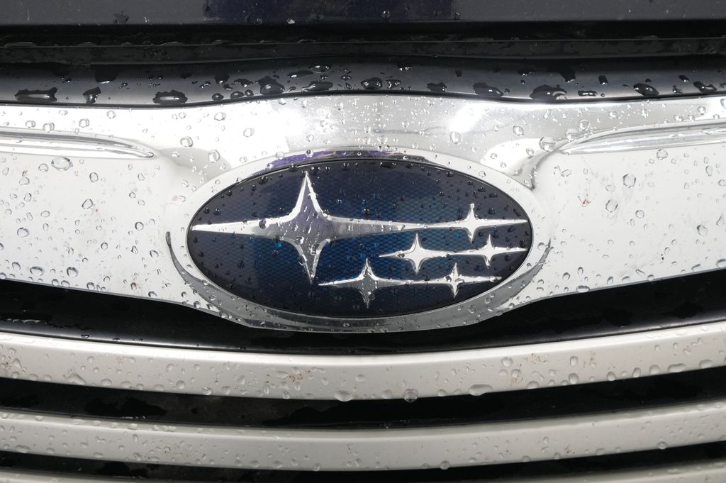 2012 Subaru Outback Limited - Photo 11