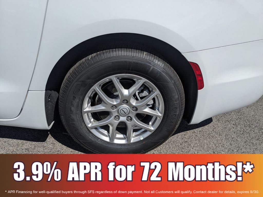 2026 Chrysler Pacifica Select - Photo 9