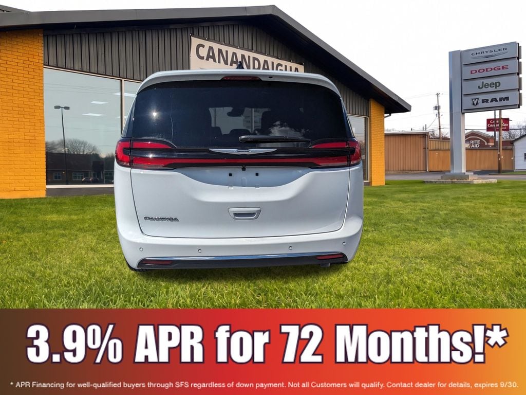 2026 Chrysler Pacifica Select - Photo 6