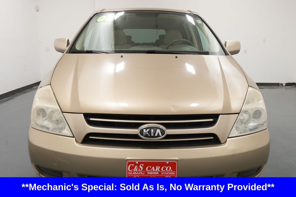 Used 2006 Kia Sedona Minivan/Van