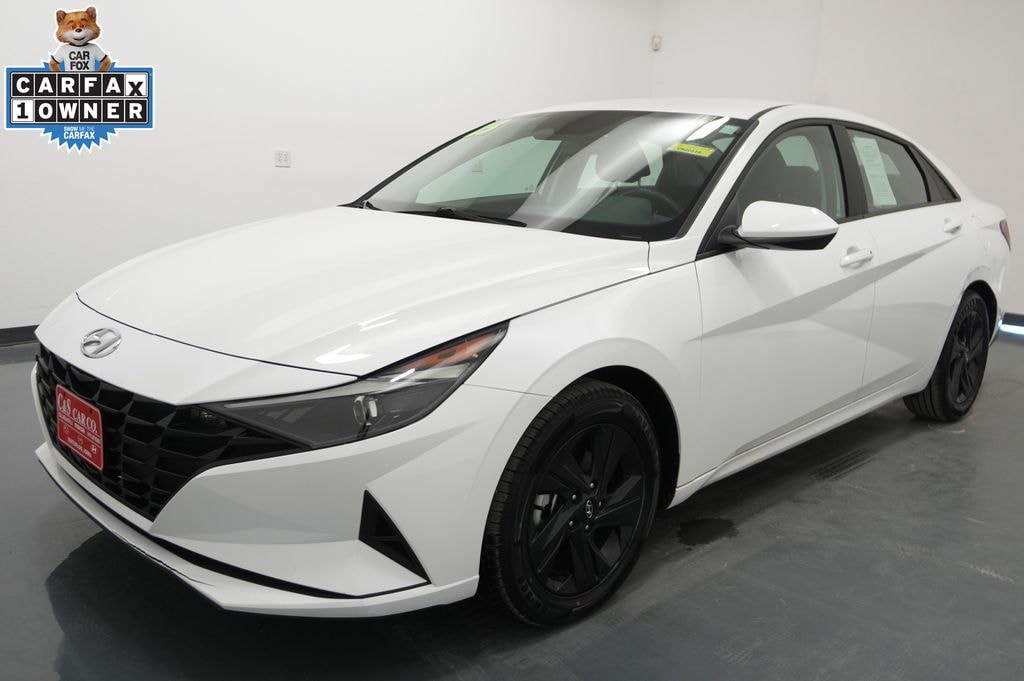 Used 2023 Hyundai Elantra Hybrid Blue Sedan