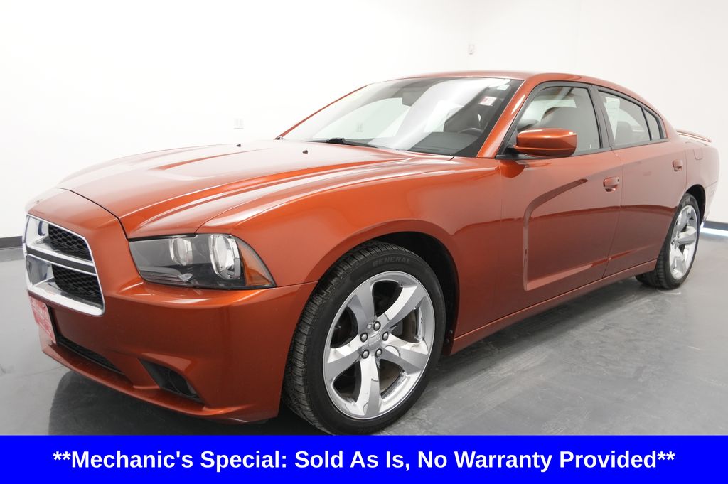 Used 2013 Dodge Charger SXT Sedan