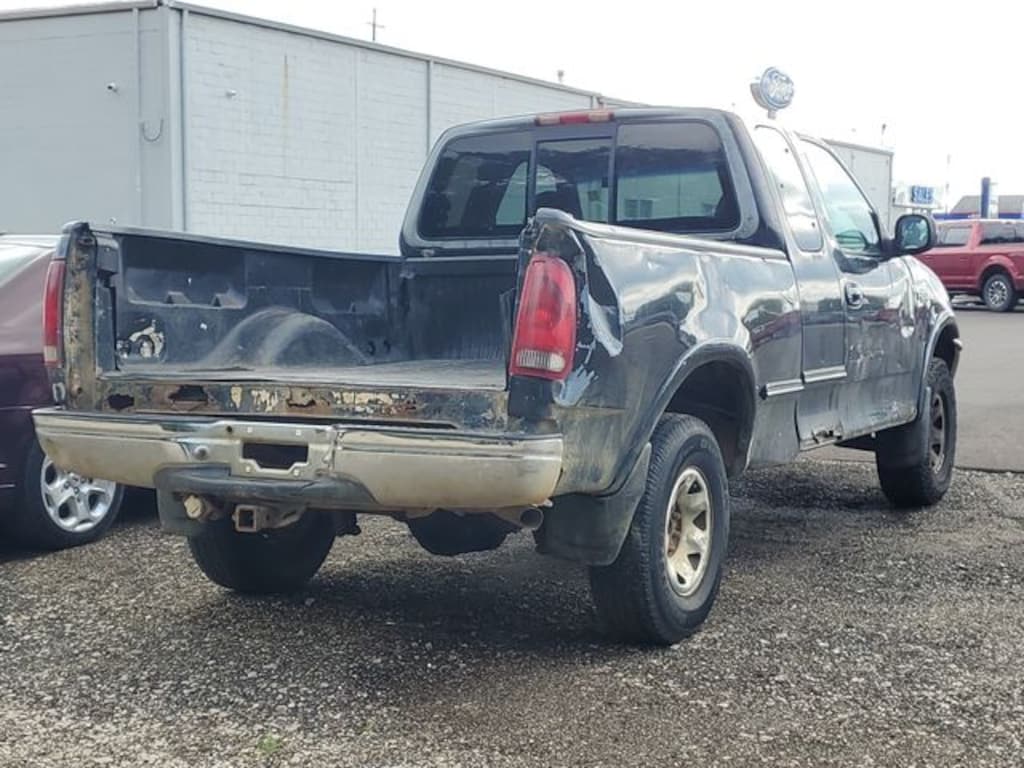 Used 1997 Ford F-250 XLT Truck