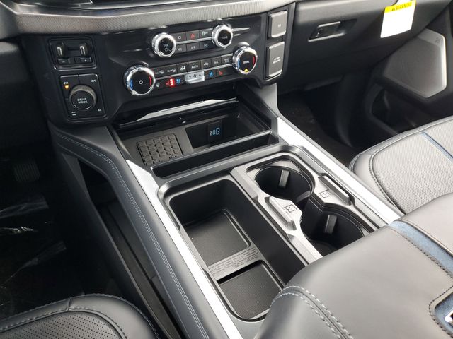2026 Ford F-350 Super Duty Platinum - Photo 32
