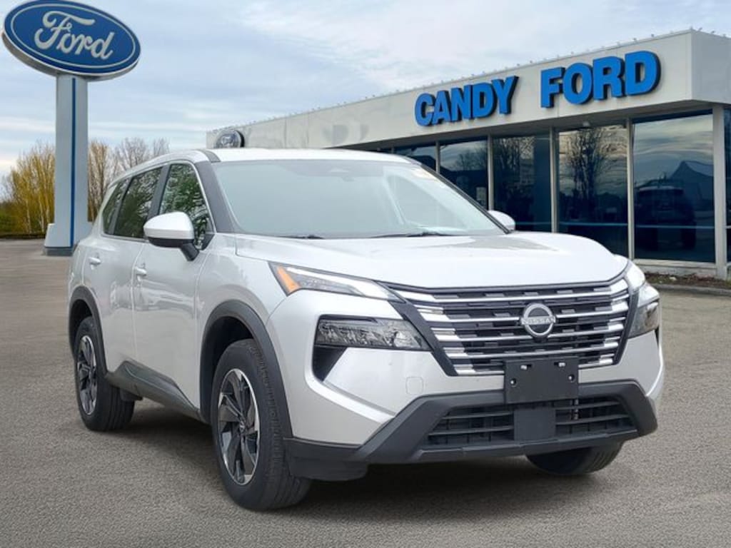 Used 2025 Nissan Rogue SV SUV