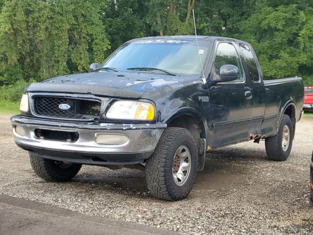 Used 1997 Ford F-250 XLT Truck