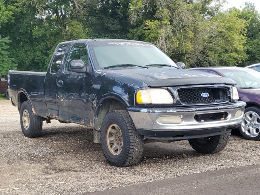 Used 1997 Ford F-250 XLT Truck