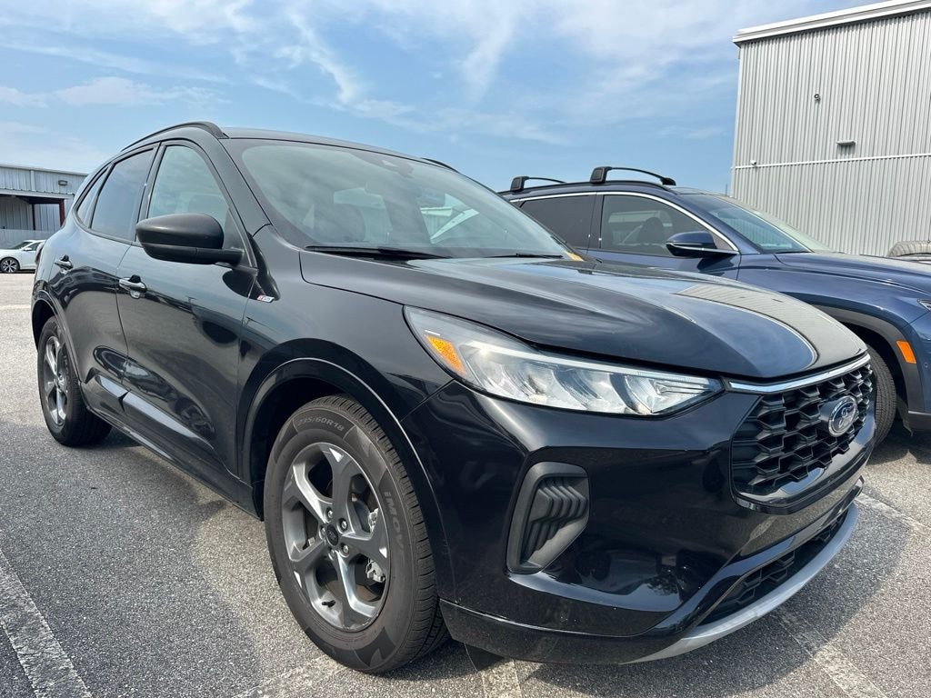 Used 2024 Ford Escape ST-Line SUV