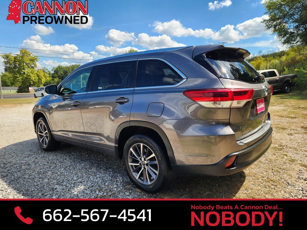 Used 2018 Toyota Highlander XLE V6 SUV