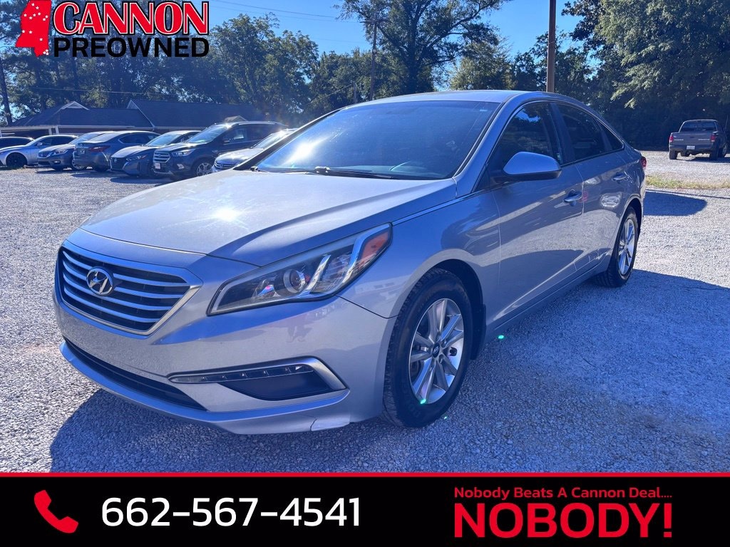 Used 2015 Hyundai Sonata SE Sedan