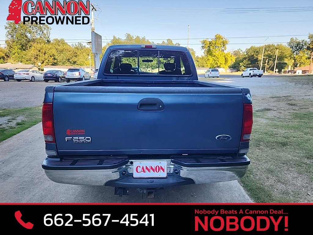 Used 2004 Ford F-250SD XL Truck