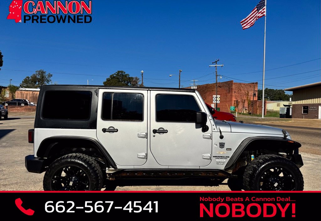 Used 2012 Jeep Wrangler Unlimited Sahara SUV