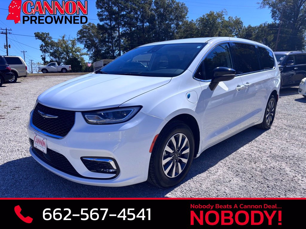 2024 Chrysler Pacifica PHEV Select