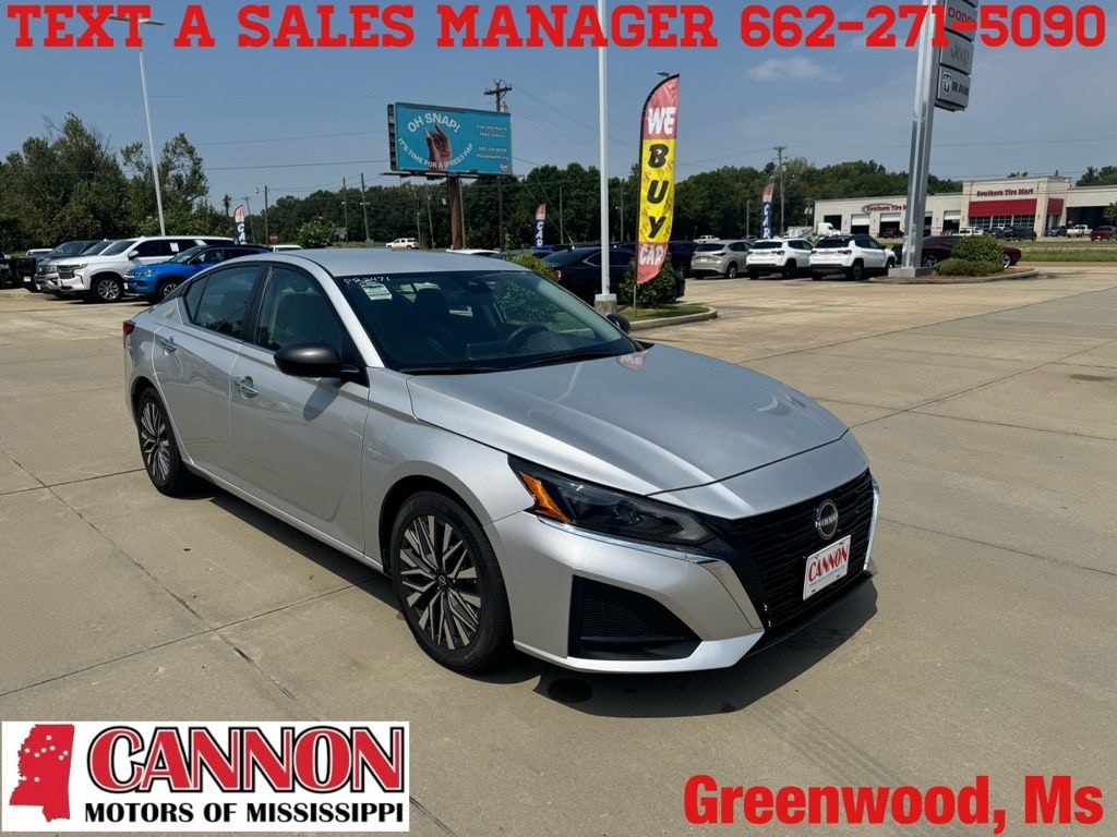 Used 2024 Nissan Altima 2.5 SV Sedan