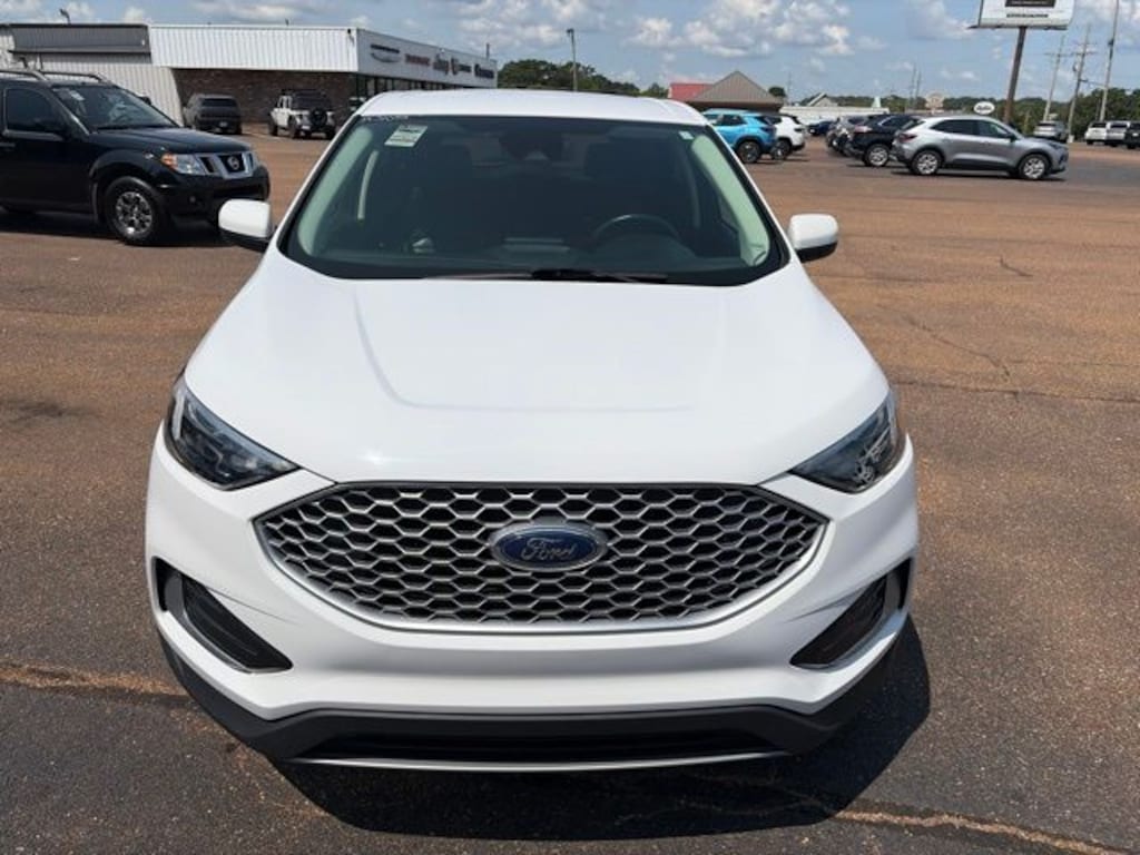 Used 2024 Ford Edge SEL SUV