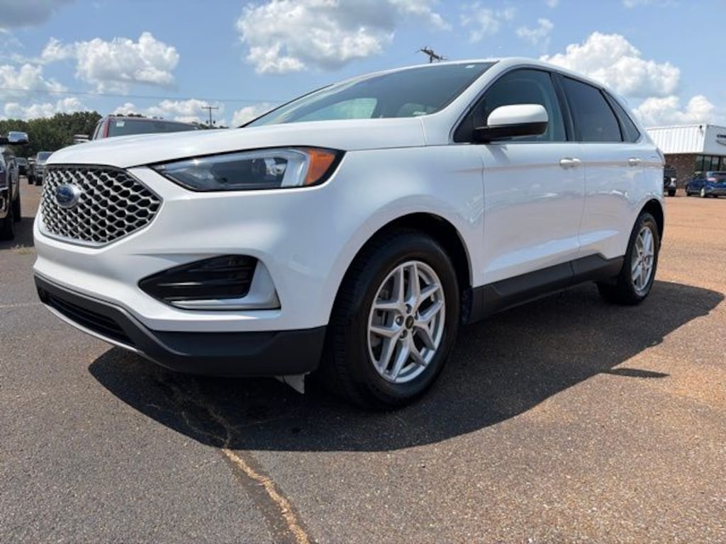 Used 2024 Ford Edge SEL SUV
