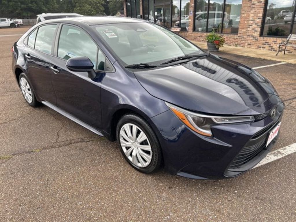 Used 2024 Toyota Corolla LE Sedan