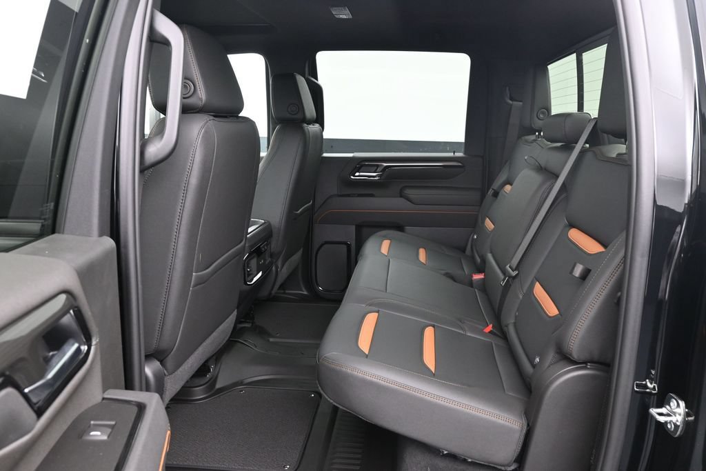2026 GMC Sierra 2500HD AT4 - Photo 13