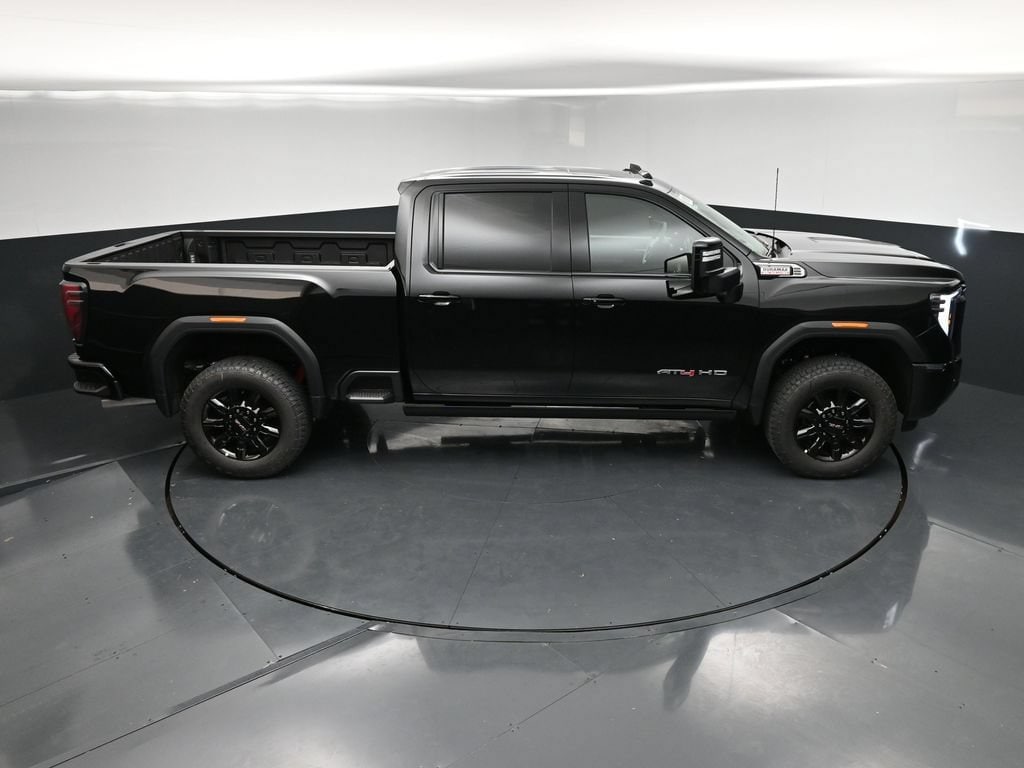 2026 GMC Sierra 2500HD AT4 - Photo 27