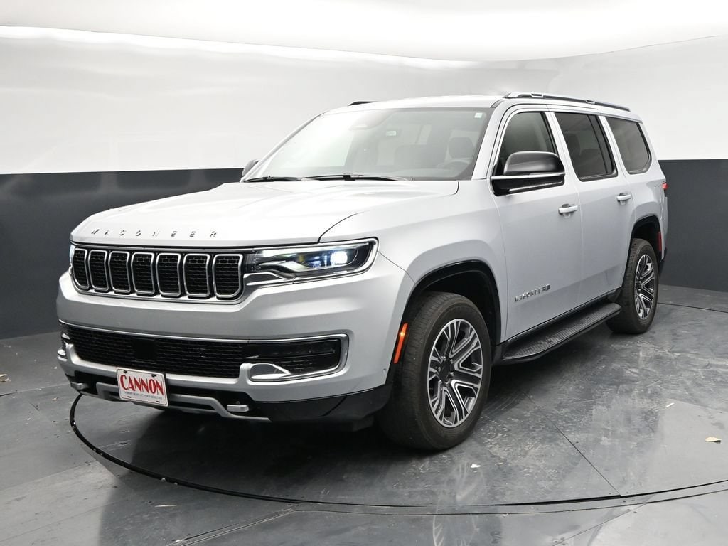 Used 2023 Jeep Wagoneer Series II