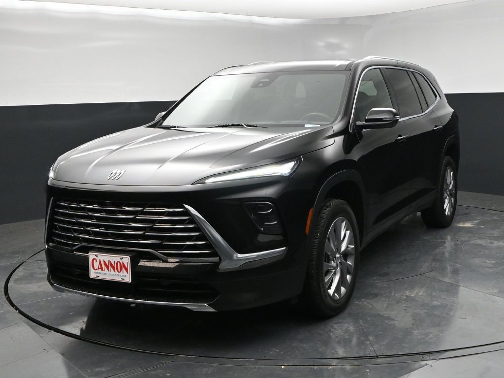 Used 2025 Buick Enclave Preferred SUV