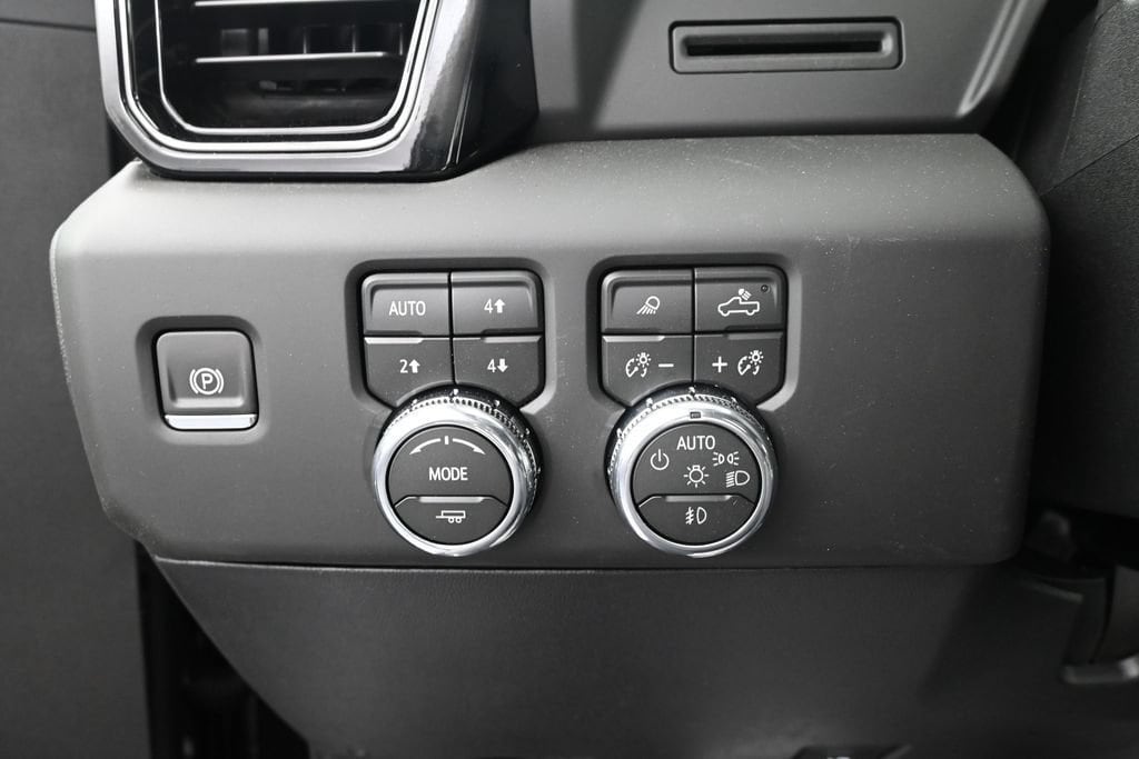 2026 GMC Sierra 2500HD AT4 - Photo 19