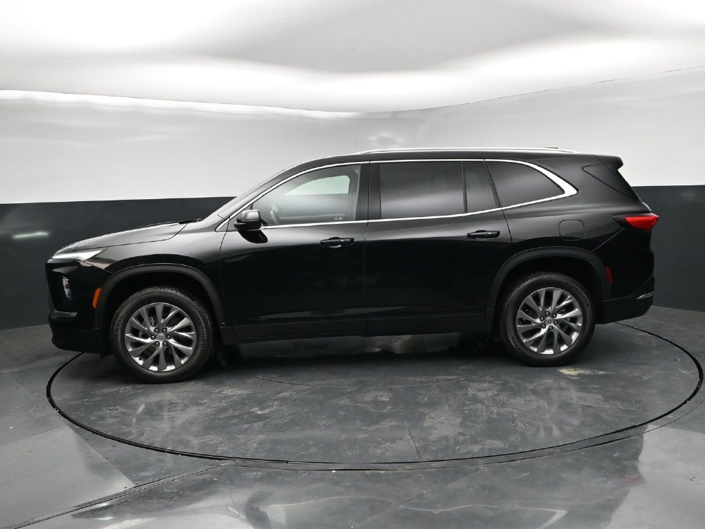 Used 2025 Buick Enclave Preferred SUV