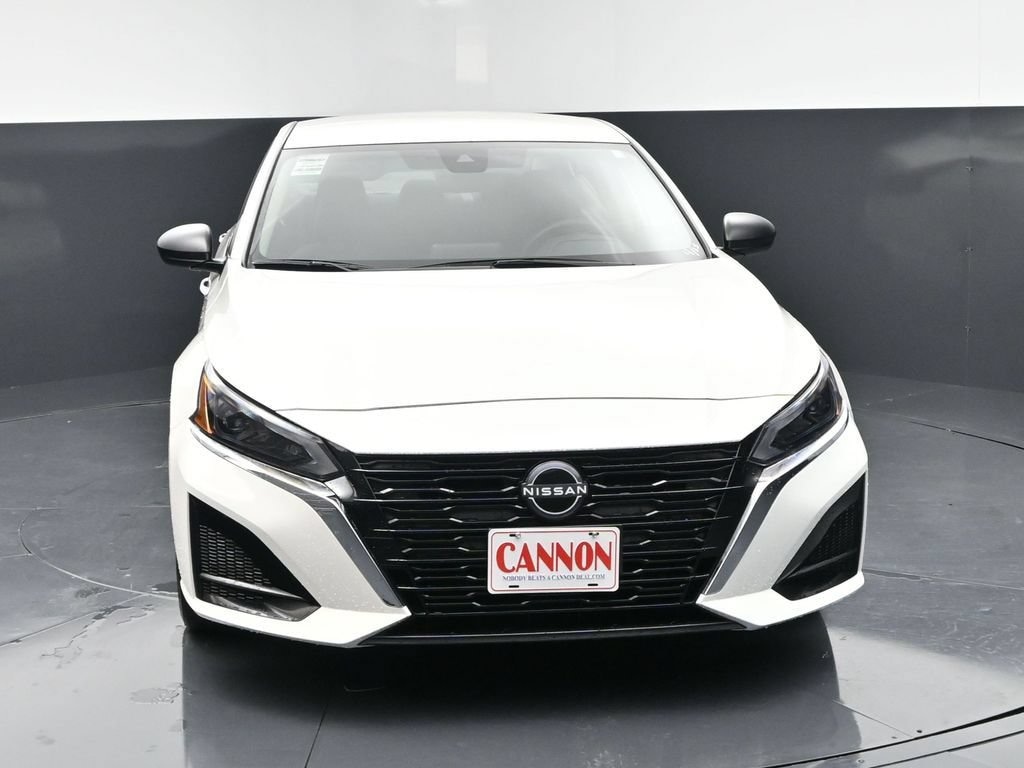 Used 2025 Nissan Altima SV