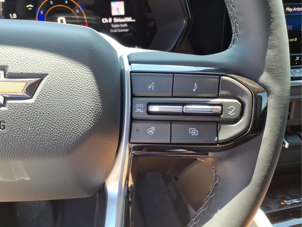 2026 Chevrolet Colorado LT - Photo 18