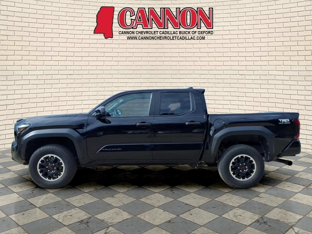 Used 2024 Toyota Tacoma 4WD SR5