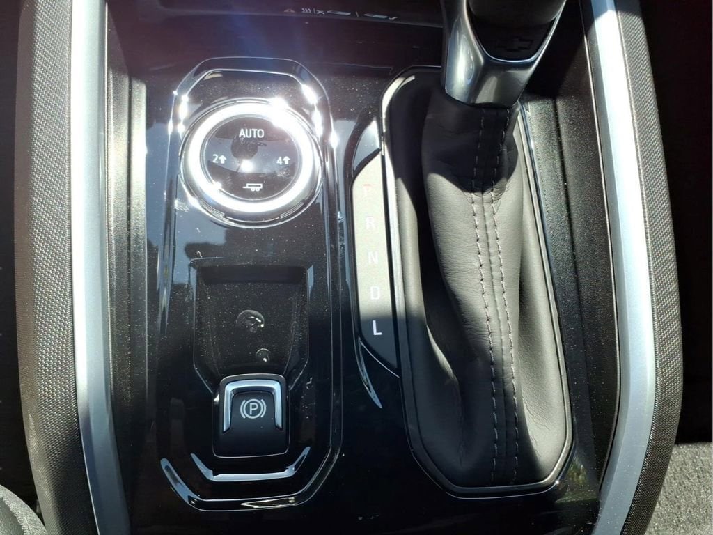 2026 Chevrolet Colorado LT - Photo 21
