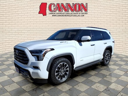 2023 Toyota Sequoia SR5