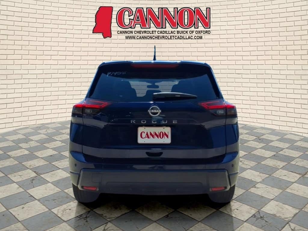 Used 2025 Nissan Rogue SV