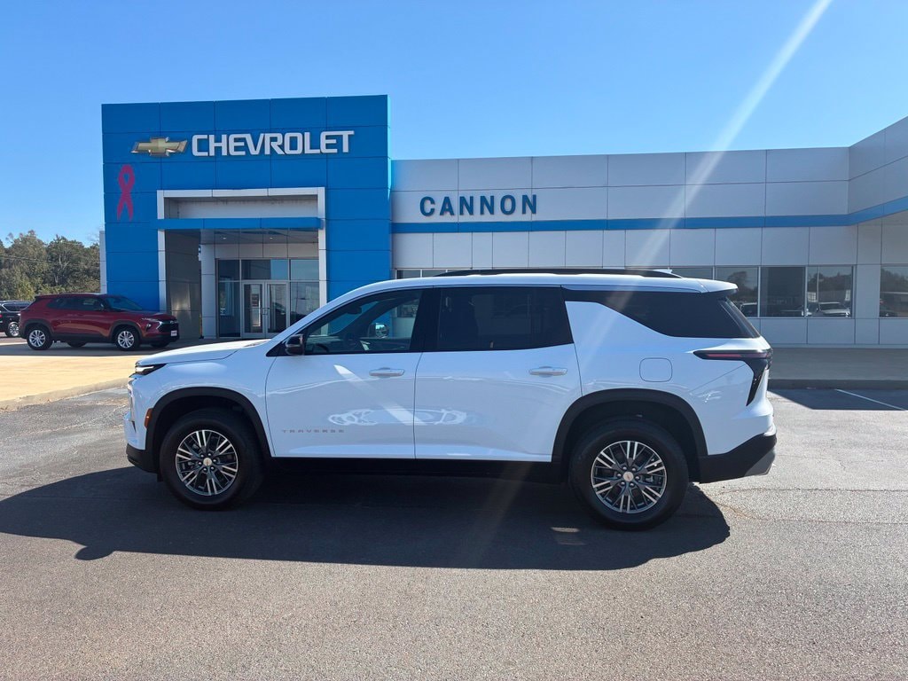 New 2027 Chevrolet Traverse LT SUV