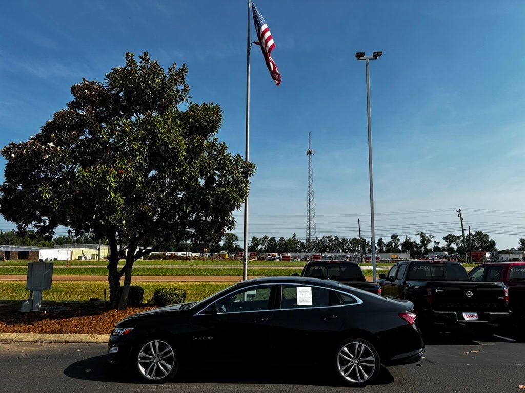 Used 2024 Chevrolet Malibu 2LT Car