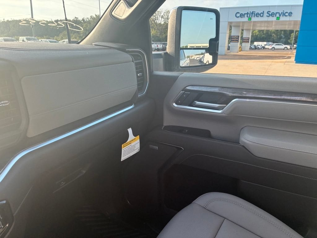 2026 Chevrolet Silverado 2500 HD LTZ - Photo 17