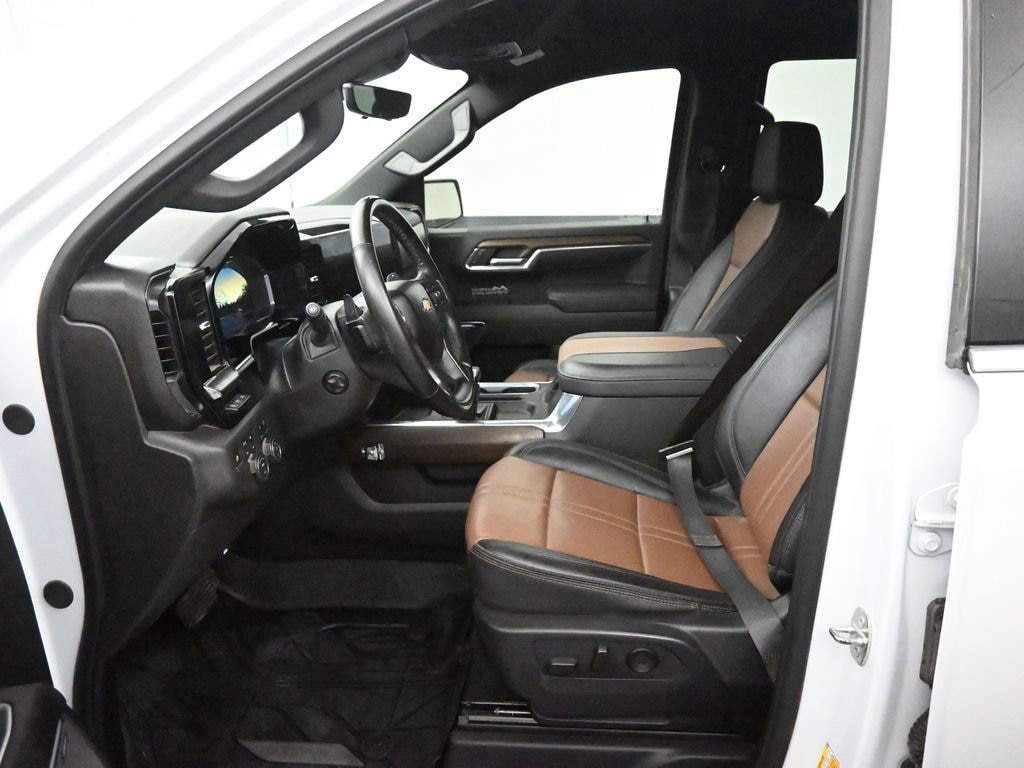 Used 2024 Chevrolet Silverado 1500 High Country Truck