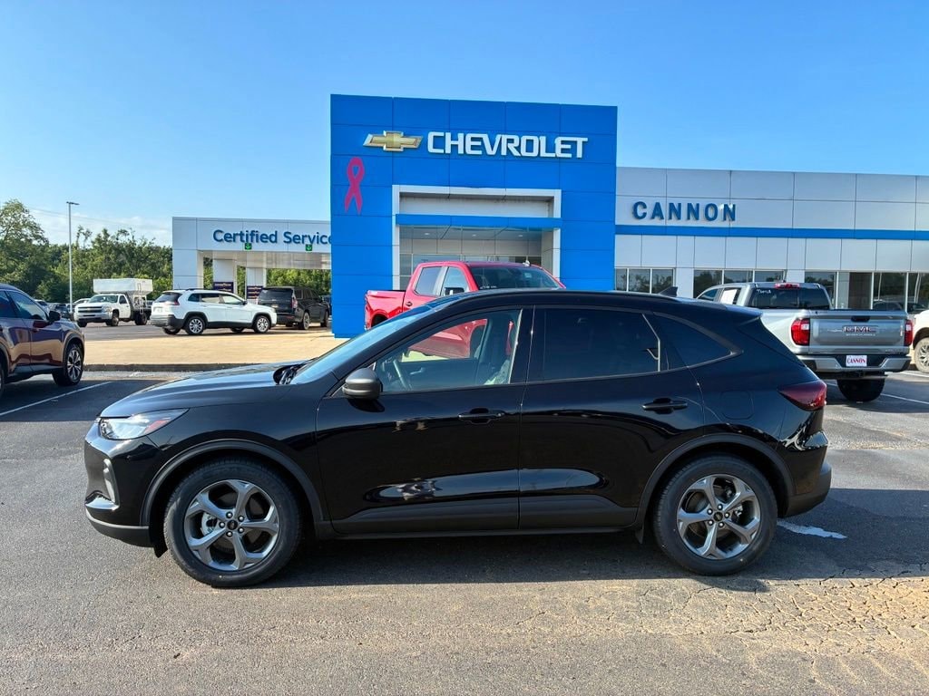 Used 2025 Ford Escape ST-Line