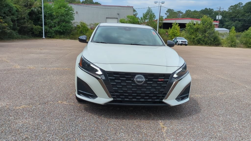 Used 2024 Nissan Altima 2.5 SR Sedan