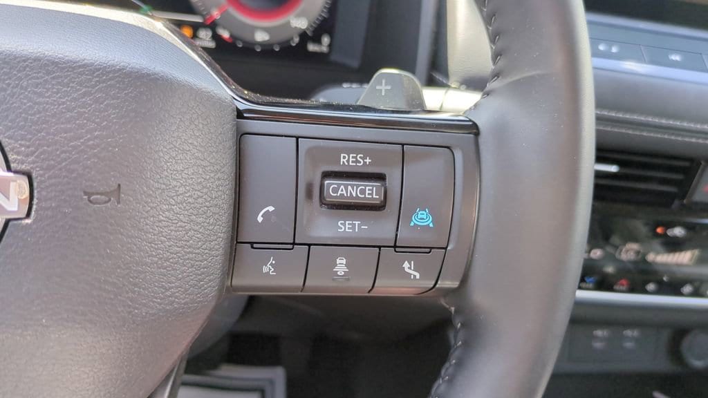 2025 Nissan Rogue SL - Photo 22