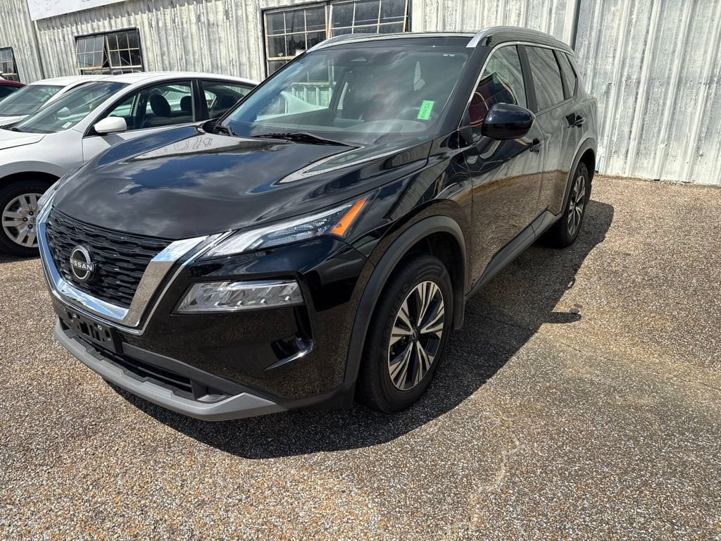 Used 2023 Nissan Rogue SV SUV