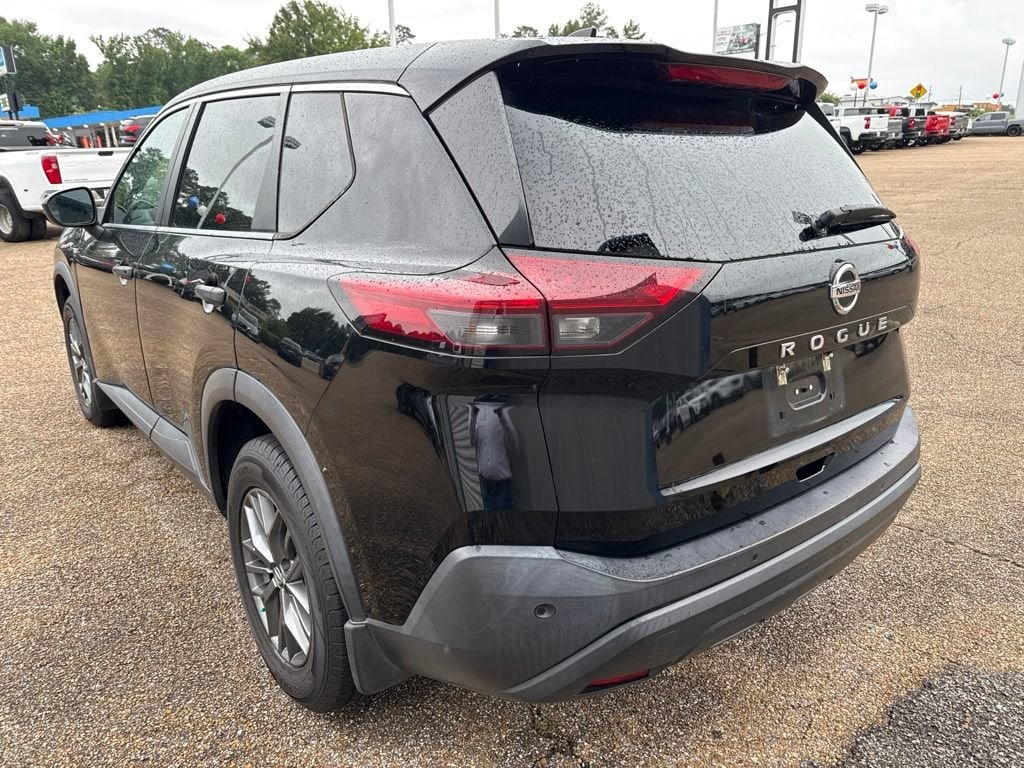 Used 2021 Nissan Rogue S SUV