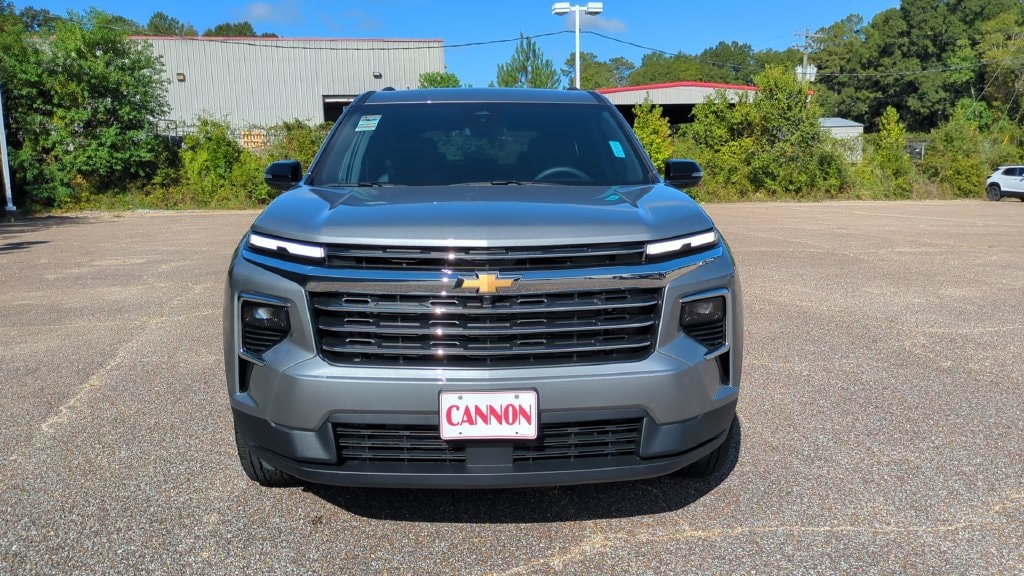 New 2027 Chevrolet Traverse LT SUV