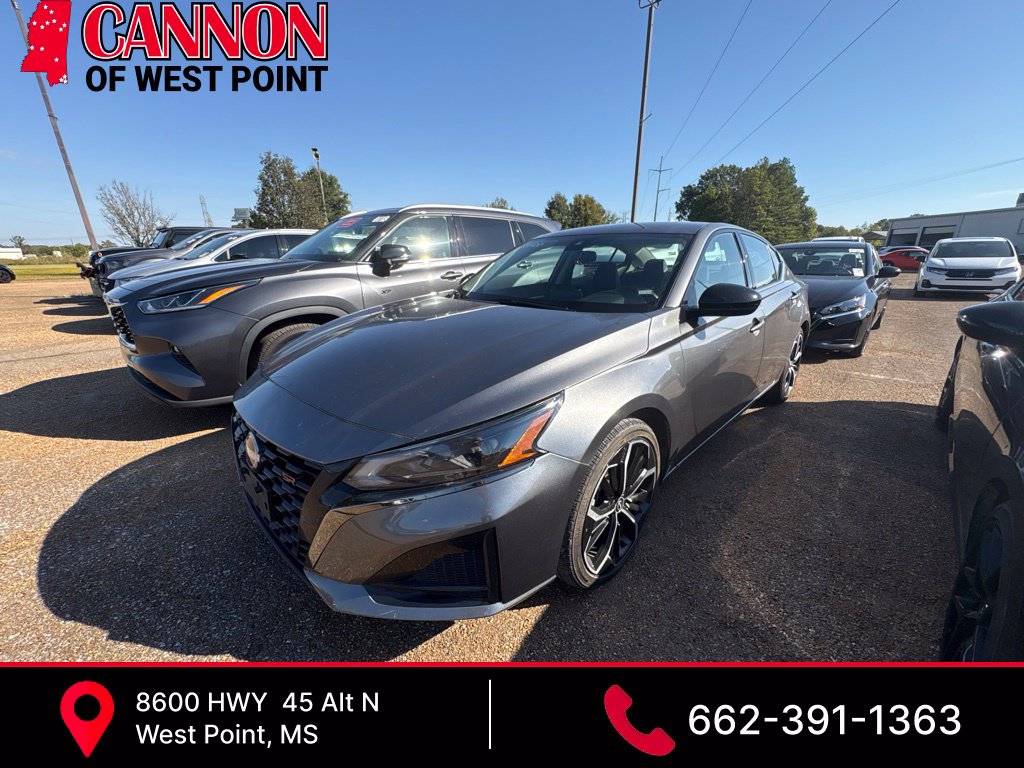 Used 2024 Nissan Altima 2.5 SR Sedan