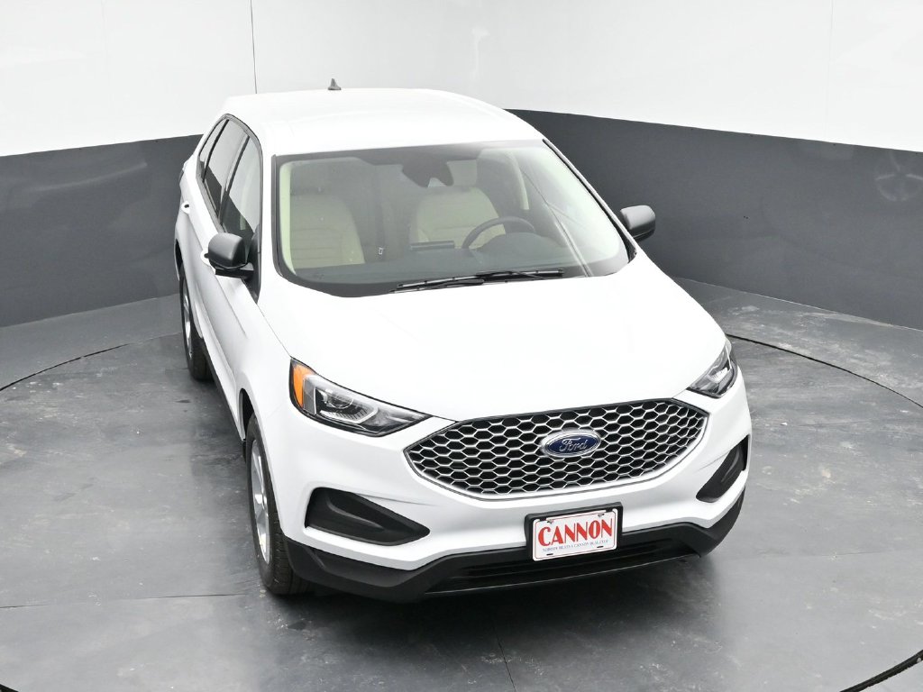 2024 Ford Edge SE - Photo 19