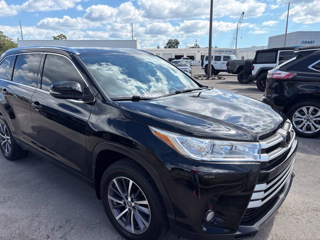 Used 2018 Toyota Highlander XLE SUV