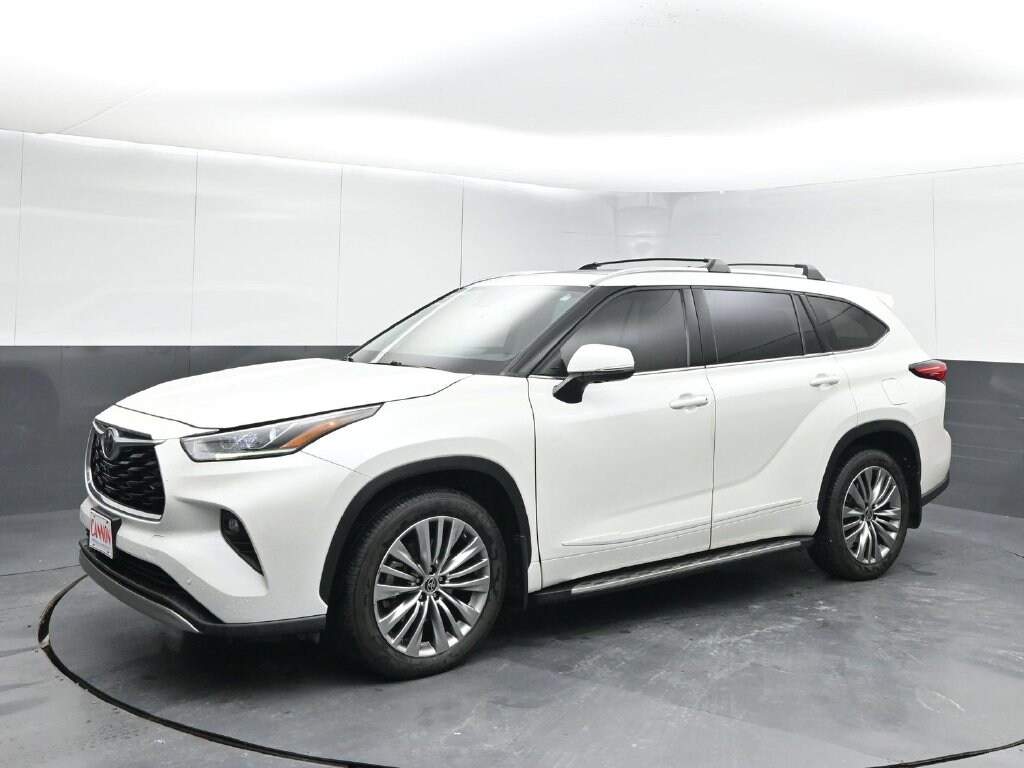 Used 2021 Toyota Highlander Platinum SUV